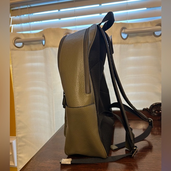 off brand yeti cooler bag Hopper M20 Backpack Soft Seafoam Color:Red On Black The top folds over NWT LULULEMON EVERYWHERE BELT club: North Star FC Rochester
